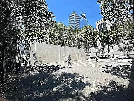 Rented by Oxford Property Group | media 37