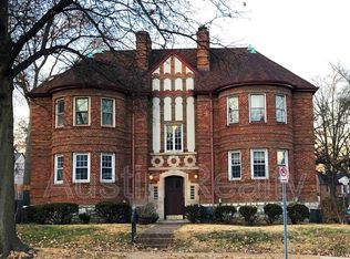 7801 Delmar Blvd, Saint Louis, MO 63130
