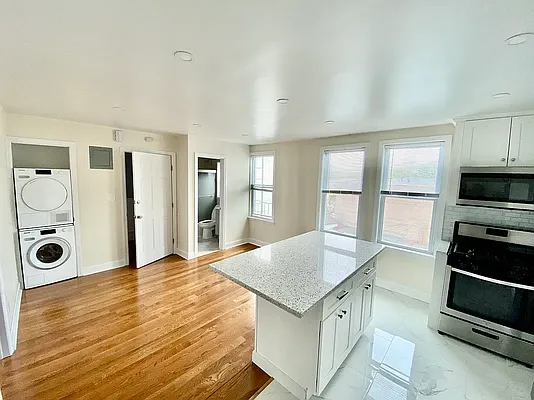 Rented by Stipple Inc. | media 3