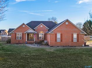 27584 Miller Ln, Elkmont, AL 35620