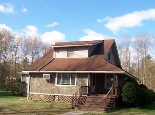 211 Orlando Ln, Falls, PA 18615