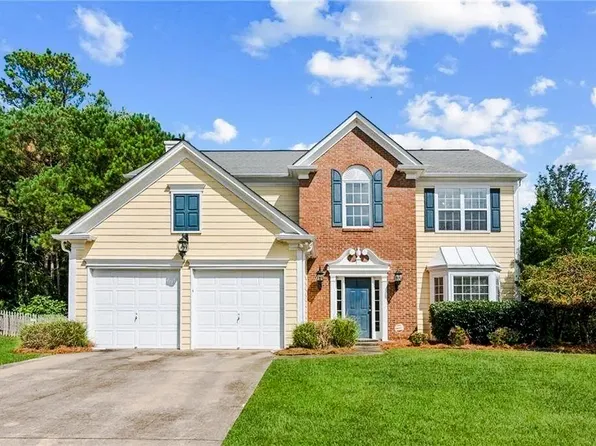 15 Hawnley Trce, Suwanee, GA 30024