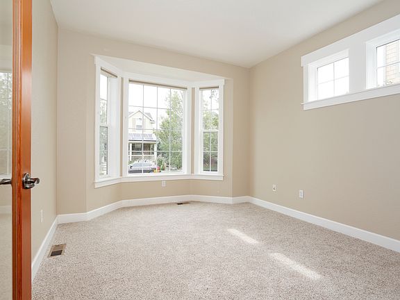 4th image of 7762 E 8th Pl