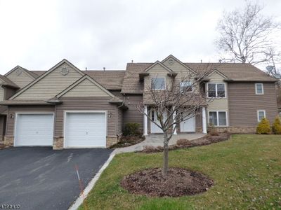 9 Clubhouse Rd #705, Hamburg, NJ, 07419