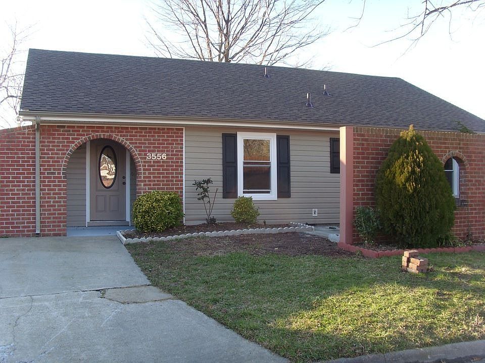 1st image of 3556 Daffodil Cres