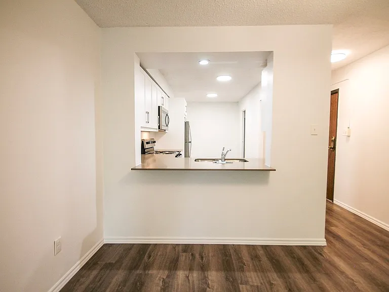 508 Beechwood Dr #602 — Photo 5