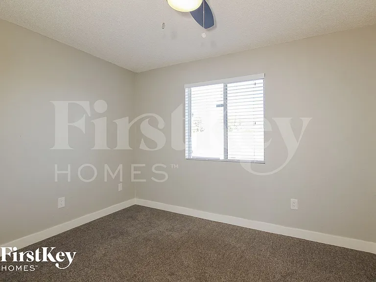 4112 W Camino Acequia — Photo 11