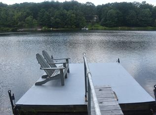 434 Log Tavern Rd, Milford, PA 18337