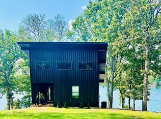 9 Kusa Cir, Cherokee Village, AR 72529