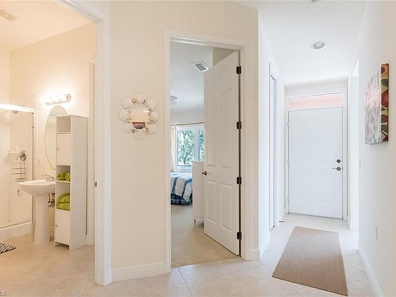 3rd image of 2345 Hidden Lake Dr APT 10