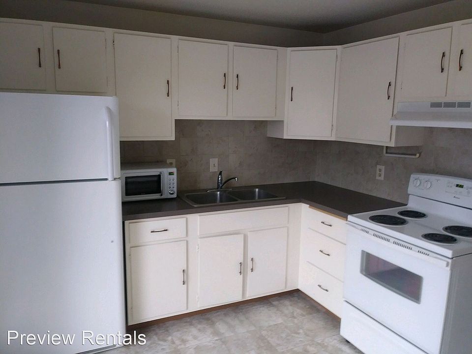 1st image of 915 N 9th St #D
