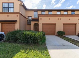 603 Briar Way Ln, Saint Johns, FL 32259