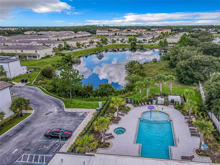 208 Villa Domani Cir — Photo 25