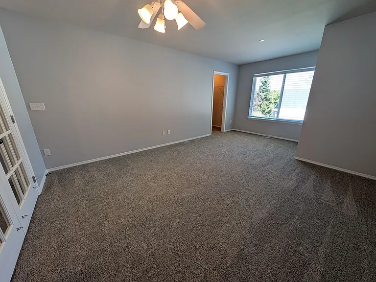 2233 Wallace Loop — Photo 24