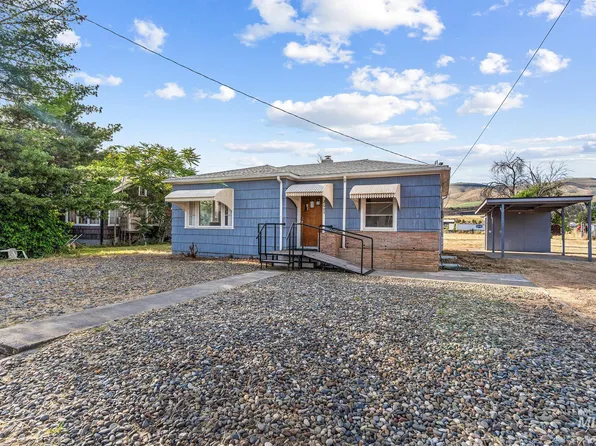 2609 4th Ave N, Lewiston, ID 83501