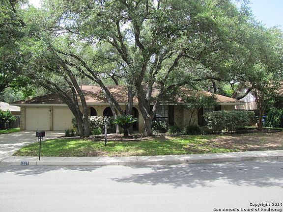 2nd image of 1227 Weeping Willow Dr