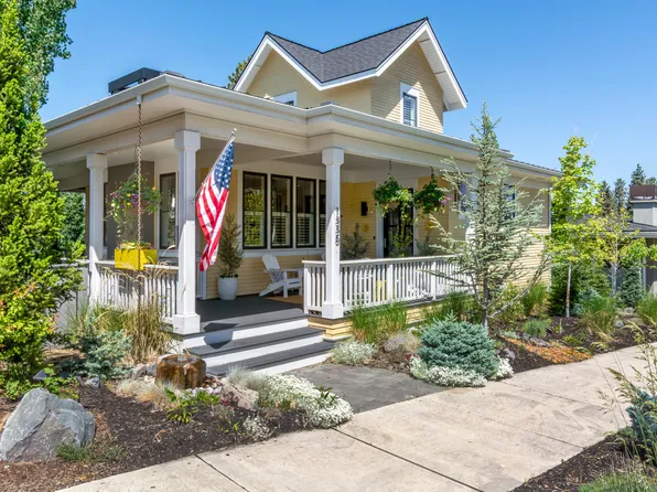 1335 NW Mount Washington Dr, Bend, OR 97703