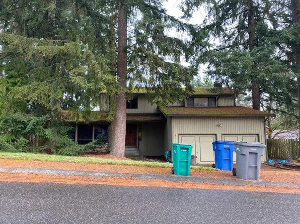 212 SW 322nd St, Federal Way, WA 98023