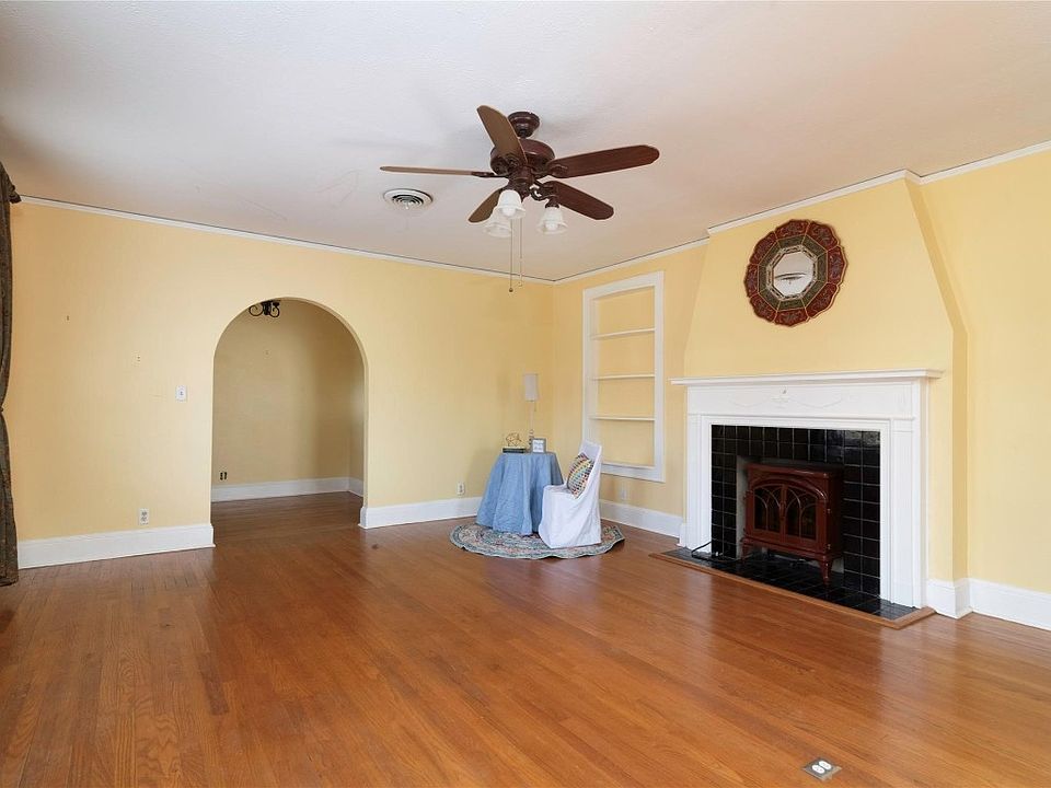 165 Ockley Dr, Shreveport, LA 71105 Zillow