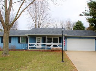 555 S Vermillion St, Coal City, IL 60416