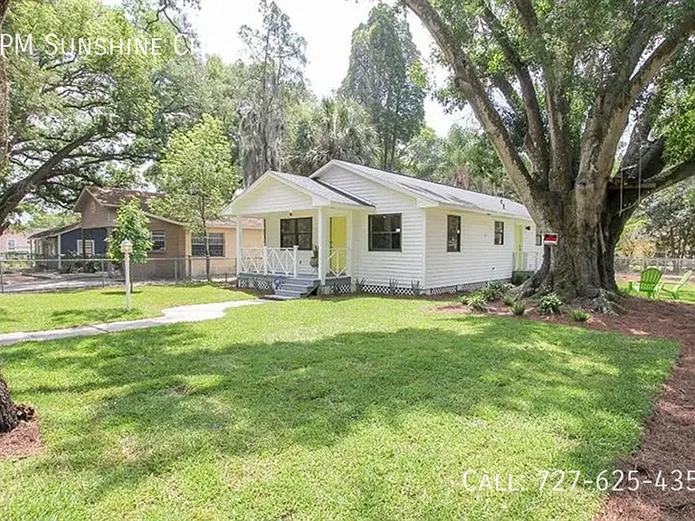 1301 E Cayuga St — Photo 17