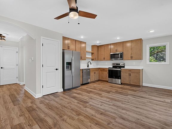 5th image of 501 Roman Way #101
