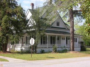 310 S Rountree St, Metter, GA 30439