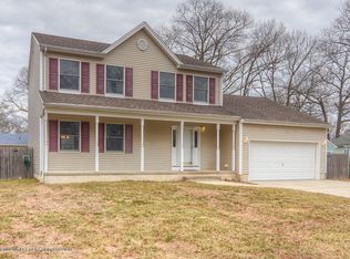 116 Cedar Dr, Lanoka Harbor, NJ 08734