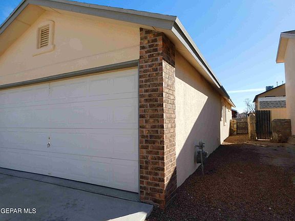 3rd image of 12328 Tierra Canada Dr