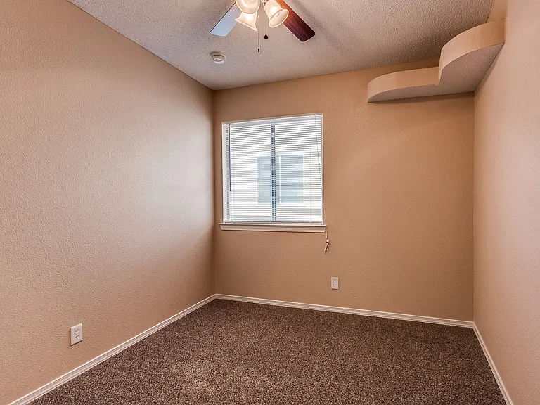 14252 Spanish Point Dr — Photo 19