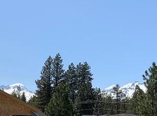 214 W Heising Dr, Sisters, OR 97759