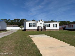 88 Wolf Trap Ct, Roanoke Rapids, NC 27870