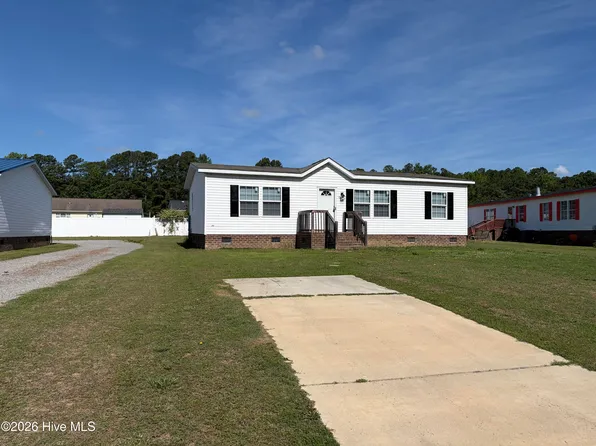 88 Wolf Trap Ct, Roanoke Rapids, NC 27870