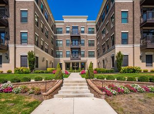 1670 E Broad St #206, Columbus, OH