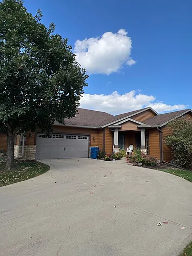 694 Panorama Cir NW Photo 1