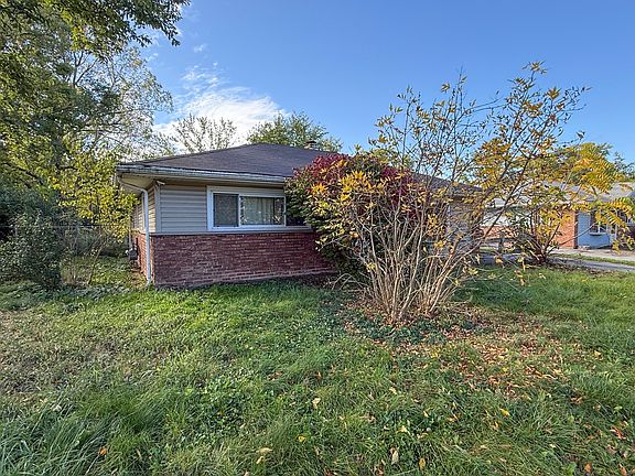 5th image of 149 Nashua St