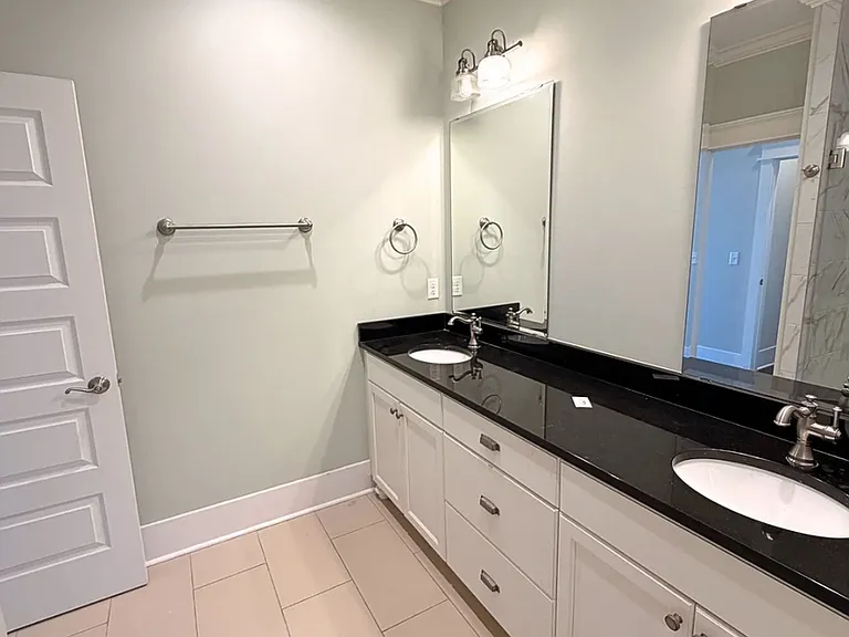 1712 Tearthumb Ct — Photo 11