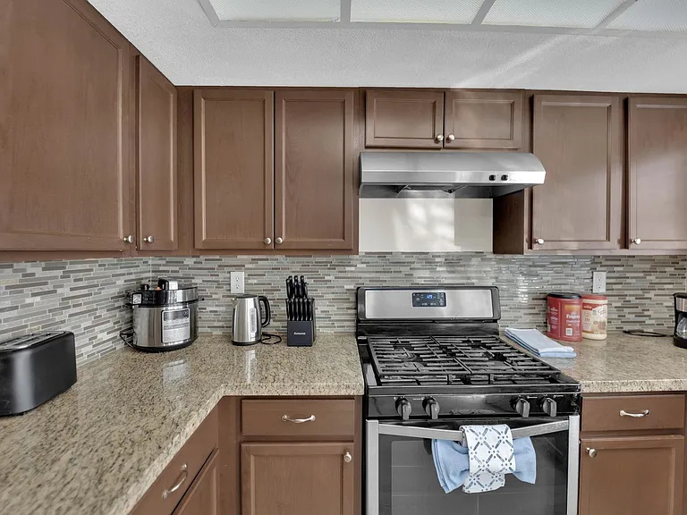 3087 Capistrano Ct — Photo 11