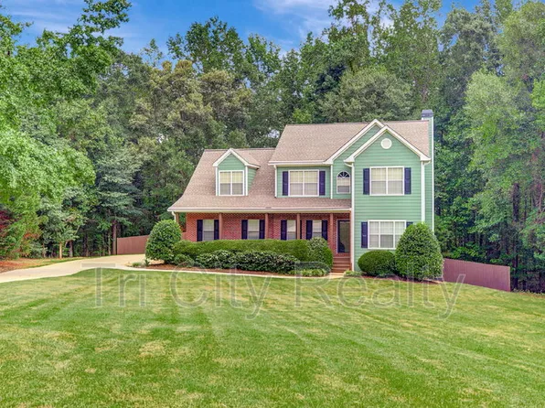 75 Rock Mill Ct, Senoia, GA 30276