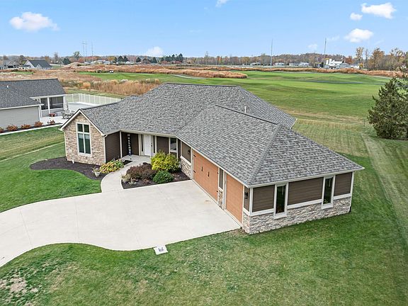 3rd image of 2908 Noble Hawk Dr