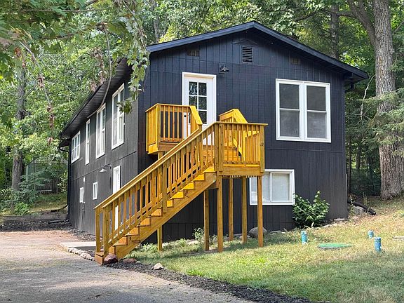 2nd image of 46227 High Dr