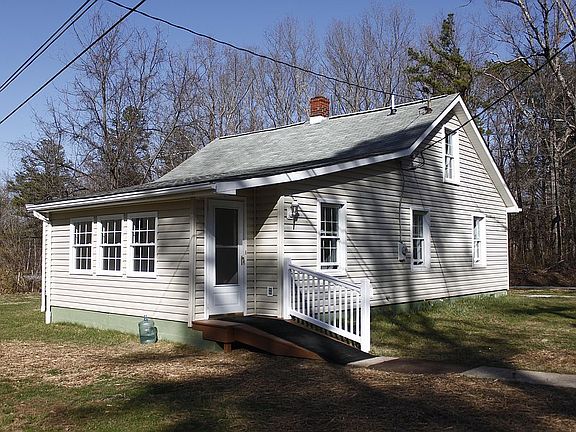 Side view w/rear entry