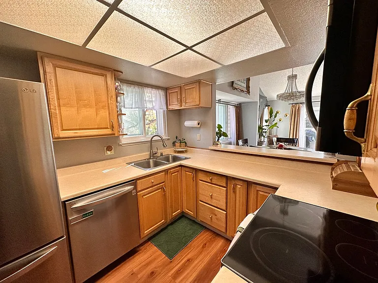 2338 Roundhouse Rd — Photo 9