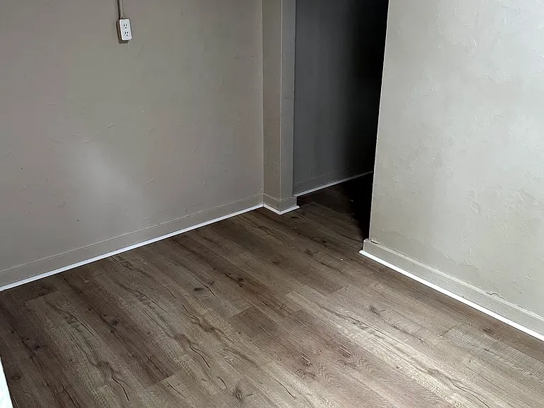 632 Ell St — Photo 1