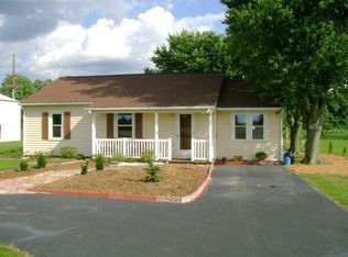 1402 Dodlyt Rd, Heathsville, VA 22473