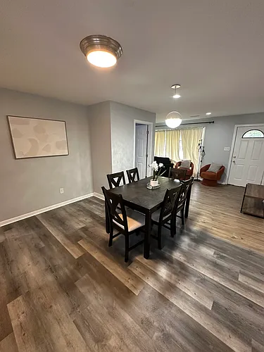 7156 173rd Pl Photo 1