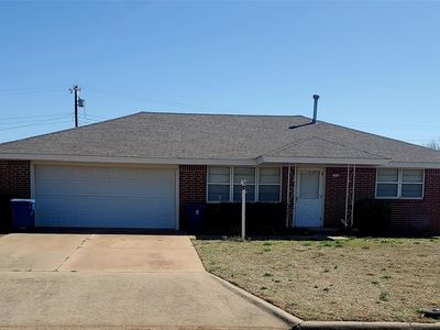313 Bryan, Burns Flat, OK, 73647