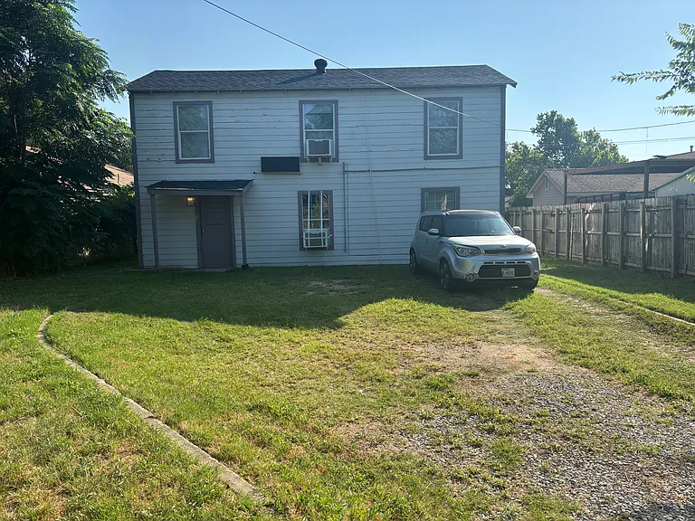 1203 Harrington Ave #C — Photo 18