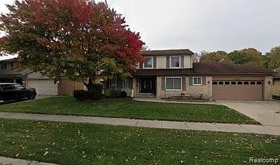 1st image of 26245 Lawrence Dr