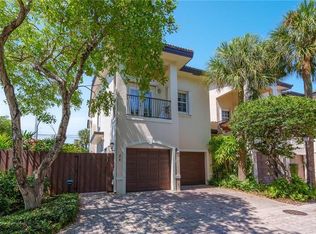 370 NE 7th Ave, Fort Lauderdale, FL 33301
